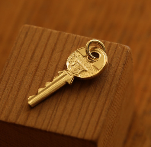 Pendentif clé charm vintage - charm,
