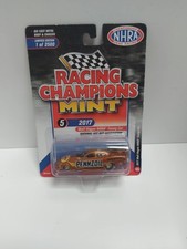 Racing Champions Mint 1:64
