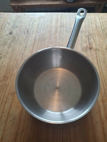 Sauteuse évasée inox 20cm - ,