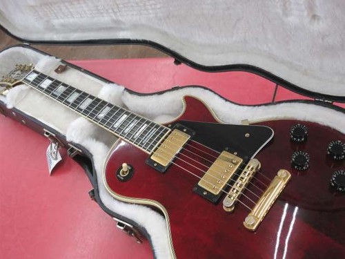 Guitare électrique - (gibson),