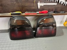 VW Volkswagen Golf Mk3 GTI OEM Euro Set feux arrière noir Hella Magic Color