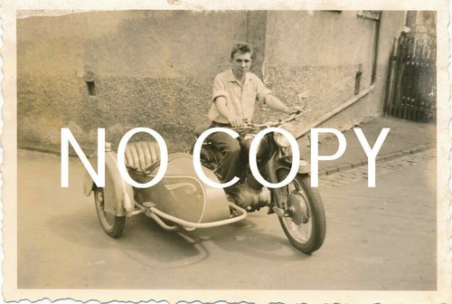 Photo moto avec side - photo, wk