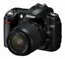 Nikon D50 + zoom AF-S DX 18-55