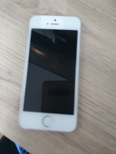 Téléphone iphone5s - téléphone,