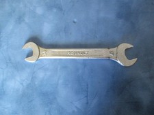 1 Clé PLATE RENAULT  14   17  MADE IN FRANCE