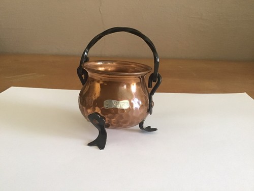 Petit chaudron vintage - chaudron, en