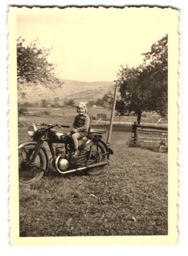 Photographie petit garçon - , sur