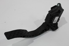 Audi A5 Cabriolet F5 B9 pédale d'accélérateur 8W1723523