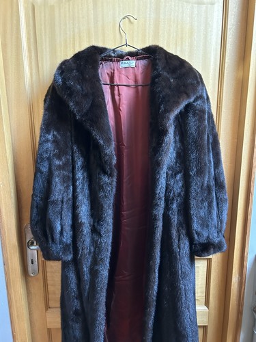 Saga mink fur coat - mink,