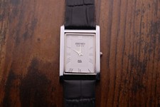 Vintage Men Seiko Quartz Slim Tank  White Dial Black leather Dress Watch