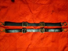 Jugulaires en cuir d'avant et