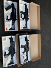 Lot de 4 répliques airsoft