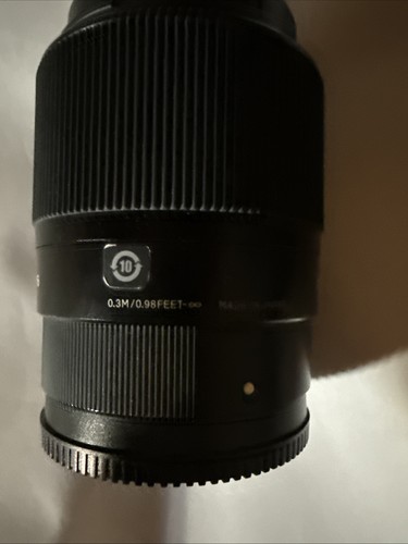 Sigma 30mm dc dn - 30mm,
