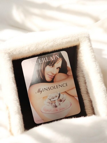 Carte publicitaire parfum