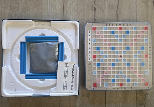 Vintage 1976 scrabble deluxe - vintage,