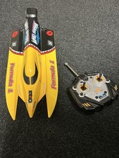 Bateau radiocommande REVELL