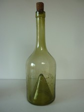 Rare bouteille de la Croix-Rouge Russe crême de cumin Guerre 1914-1918 ww1