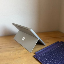 PC Portable Tactile Microsoft Surface RT 13" non testé 128Go SSD