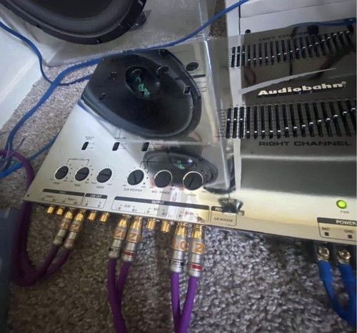 Audiobahn aex200 channel - 6,