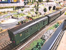 Jouef 2 voitures aménagés