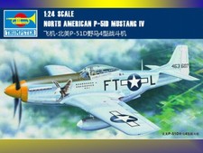 TRUMPETER P-51 D Mustang IV -