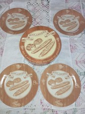 Coffrets 2X 4 assiettes à