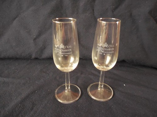 Flutes champagne moet et - champagne,