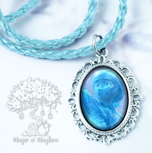 Ice princess anna necklace - ice,