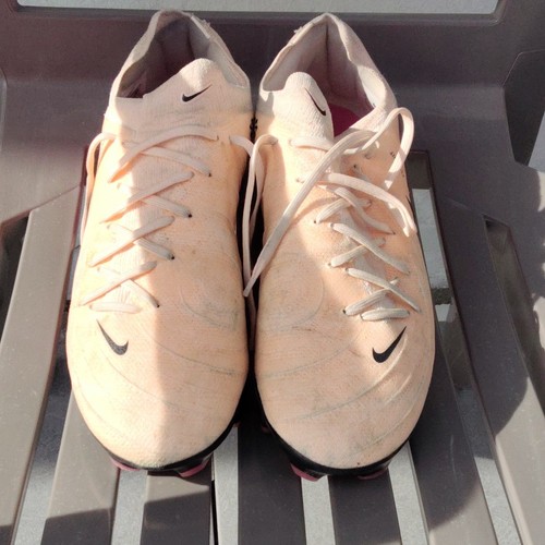 Nike chaussures football à - de,