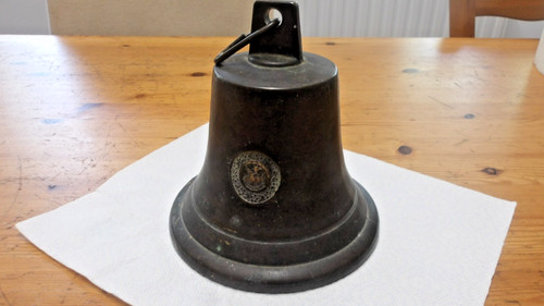 Ancienne grosse cloche - ancienne, en