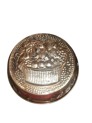 Vintage fruit basket round - vintage,