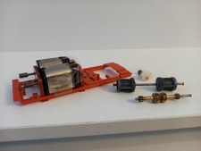 MOTEUR DE CHARS SOLIDO. PATTON, JAGPANTHER....1/50. SOLIDO