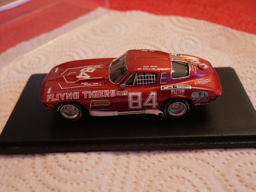 Chevrolet corvette 84 - corvette, c2