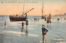 62 BERCK PLAGE FISHING BOATS