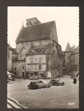 SARLAT (24) RENAULT 4CV & JUVA 4, commercial "FABRICS"
