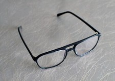 Lunettes verres progressifs  Monture couleur noire