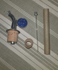 RARE DOSEUR BEC VERSEUR