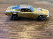 Hot Wheels Redline Custom Mustang 1967 Gold Sweet Sixteen Made in Hong Kong #707
