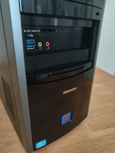 Gamer medion - 🖥️, –