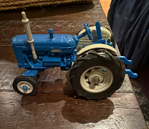 Fordson super major 32 - fordson, 1:32