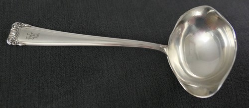Cuillère sauce argent - À,