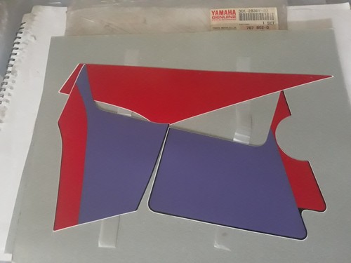 Véritable yamaha gauche capot - véritable,