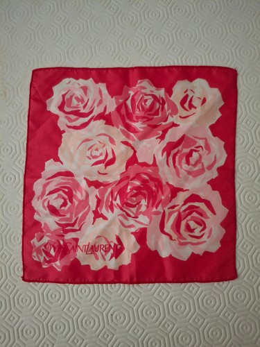 Mouchoir pochette petit - /,