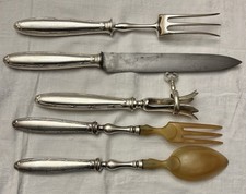 4 COUVERTS DE SERVICE EN METAL