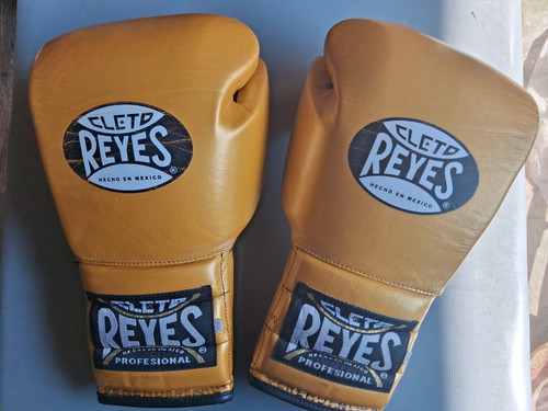 Cleto reyes professional - reyes,