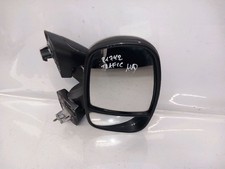 MOTEUR -- Renault Trafic New (FL) Van 1.9 dCi 82 16V (F9Qt-762) 2004 7701473243