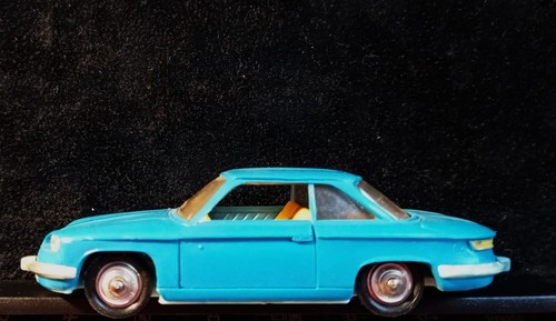 Voiture miniature panhard 24ct - miniature,