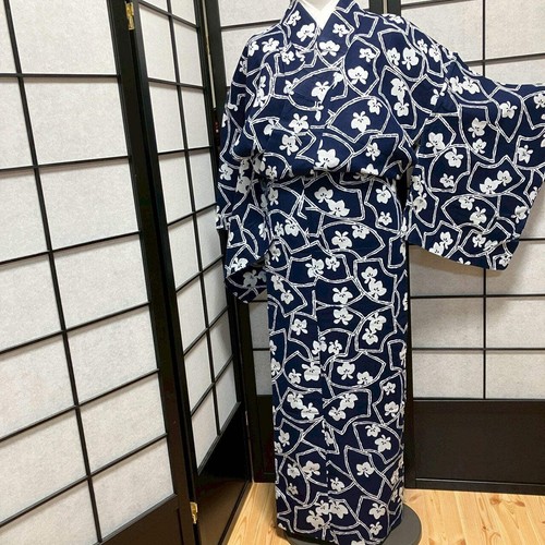 8752 kimono traditionnel - kimono,