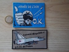 lot militaire écussons