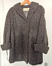 veste ASTRAKAN NOIR taille 44  80cm  bon etat